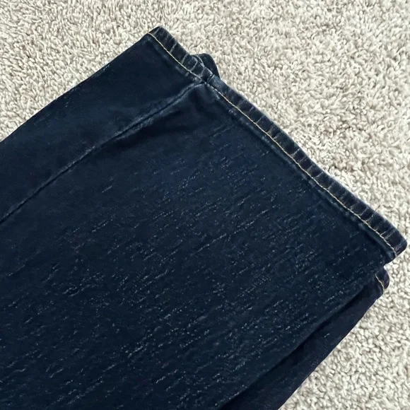 ⭐️ Firm Price ⭐️ NWOT Levi’s Modern Boot Cut irregular fit - Picture 5 of 6